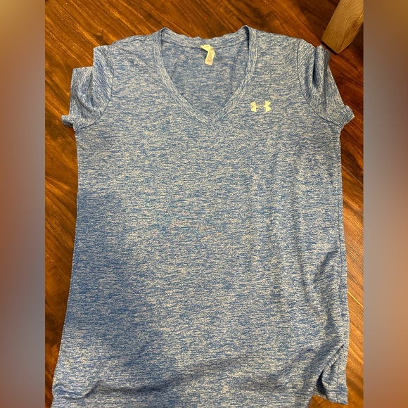 Under Armour Tops - Under armour top